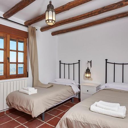 Апартаменты La Almunia De La Alpujarra Ьехен Экстерьер фото